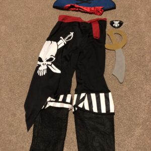 Pirate trousers, hat, cutlass & eyepatch (7-10) hire