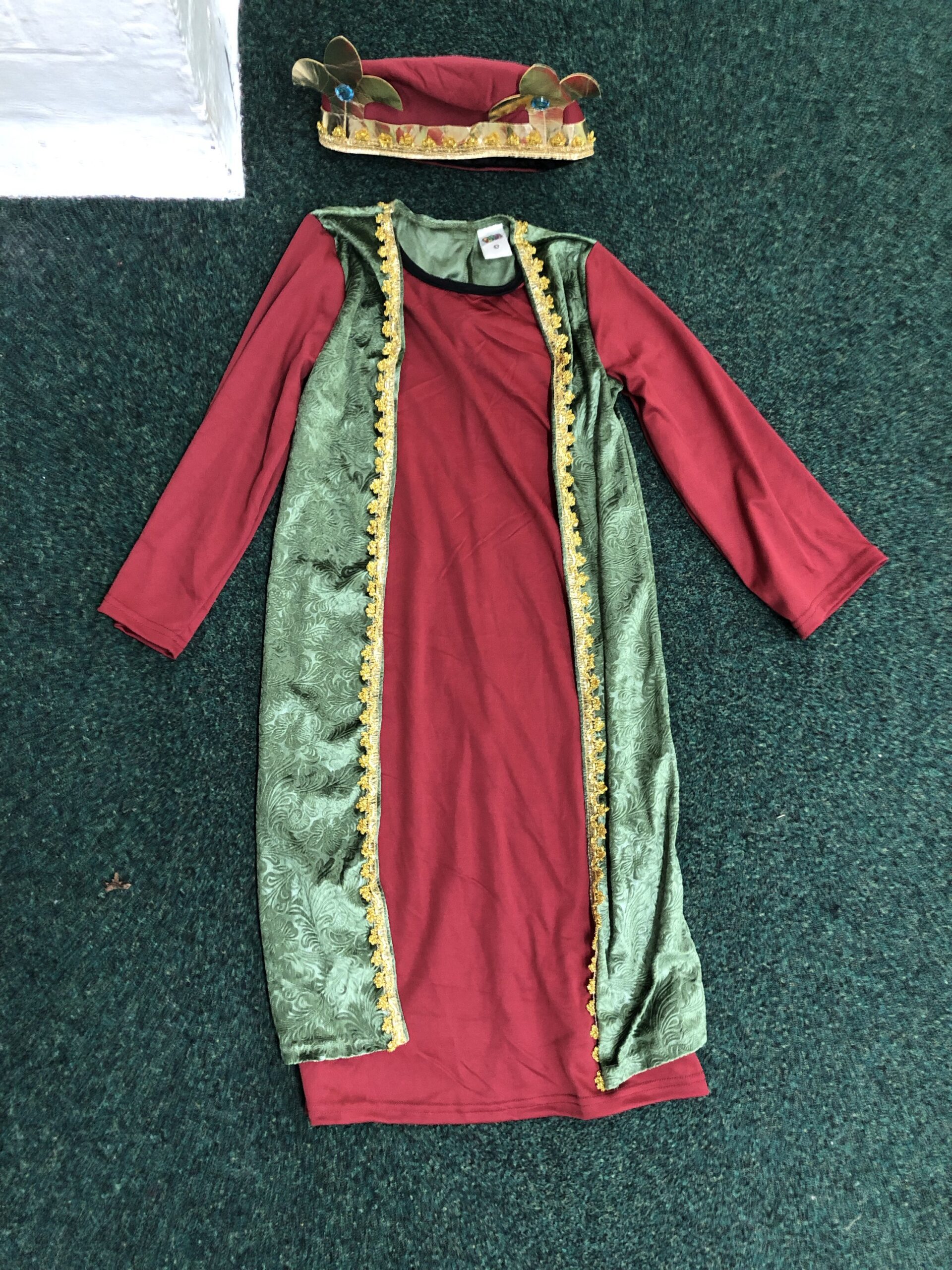 King / Wiseman nativity costume (small 5-8) HIRE